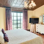 Thatshome Pedrinas Санхенхо